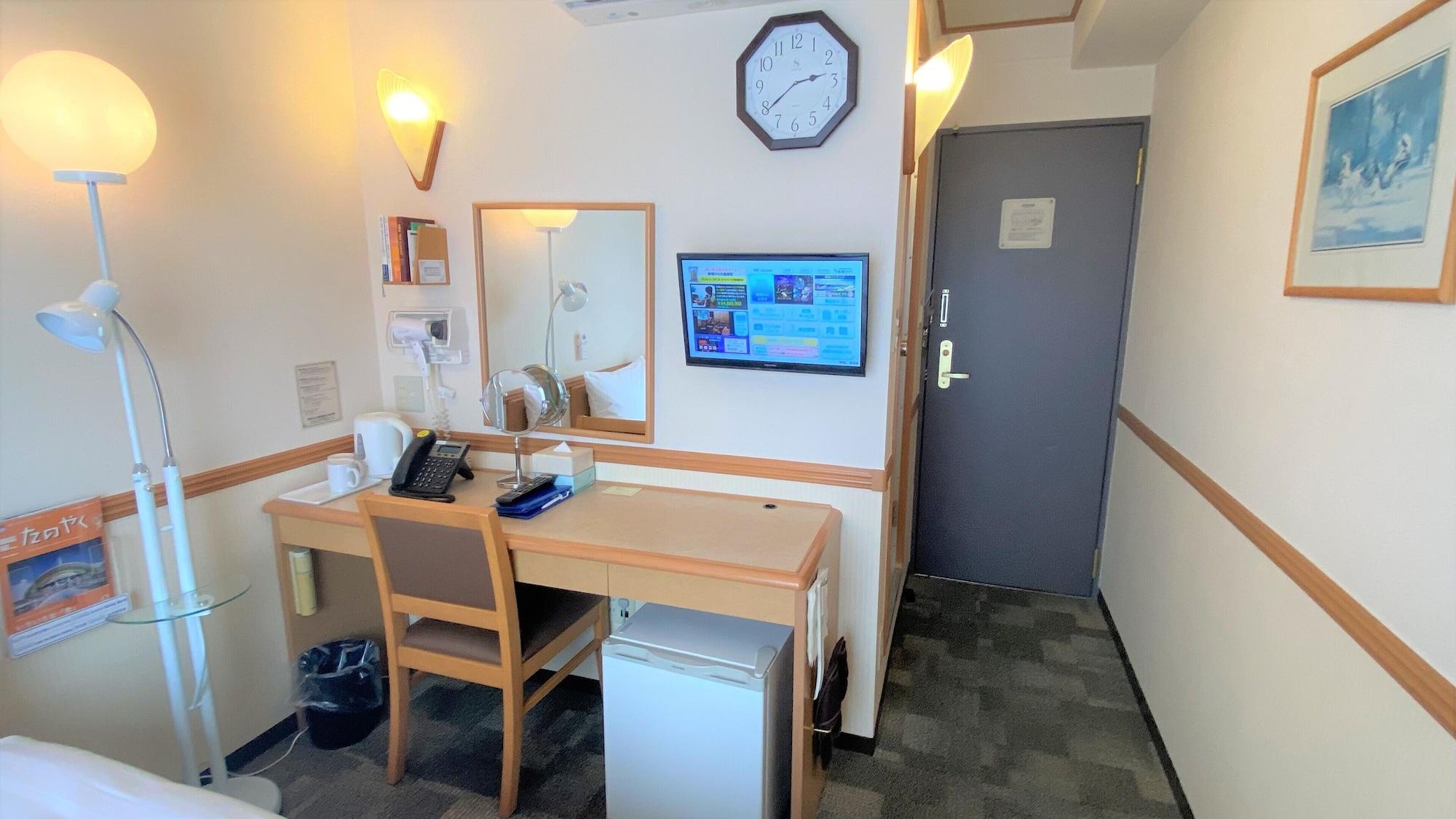 Toyoko Inn Okinawa Naha Kokusai-Dori Miebashi-Eki Esterno foto
