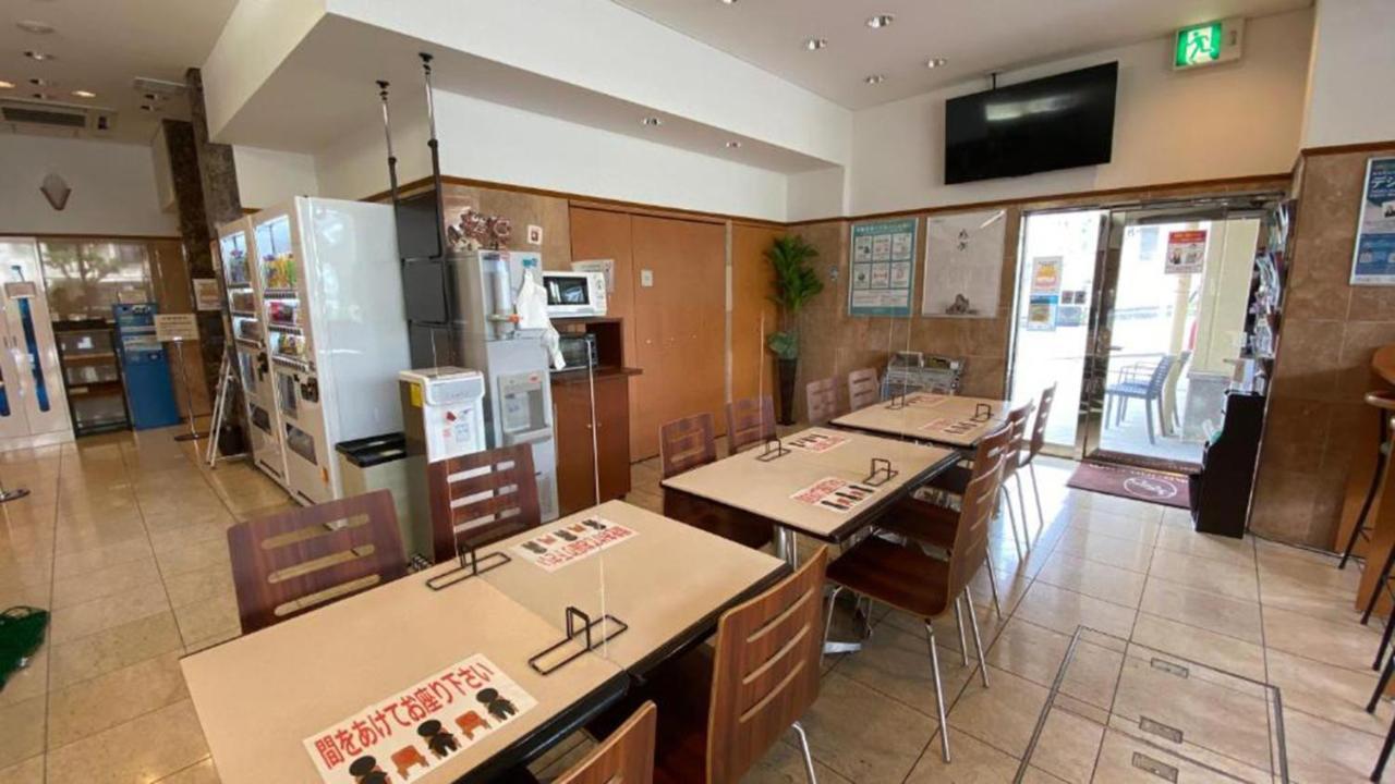 Toyoko Inn Okinawa Naha Kokusai-Dori Miebashi-Eki Esterno foto