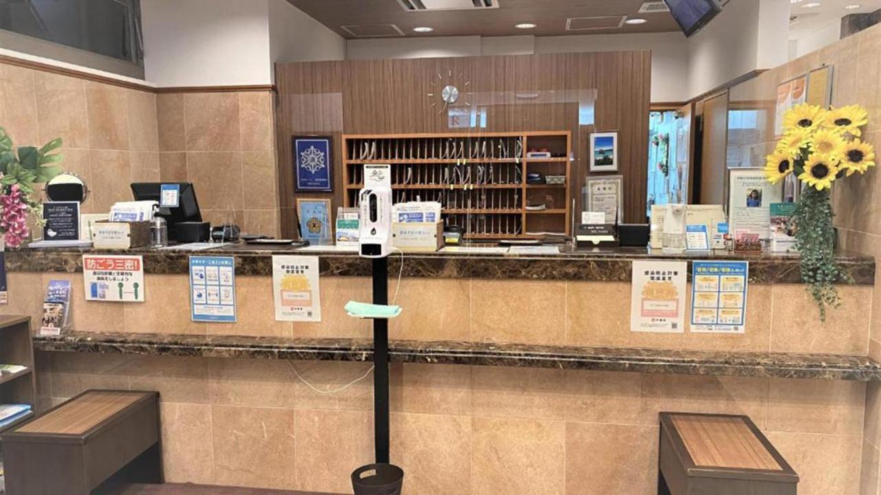 Toyoko Inn Okinawa Naha Kokusai-Dori Miebashi-Eki Esterno foto