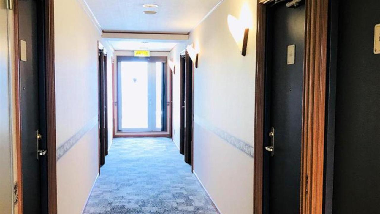 Toyoko Inn Okinawa Naha Kokusai-Dori Miebashi-Eki Esterno foto