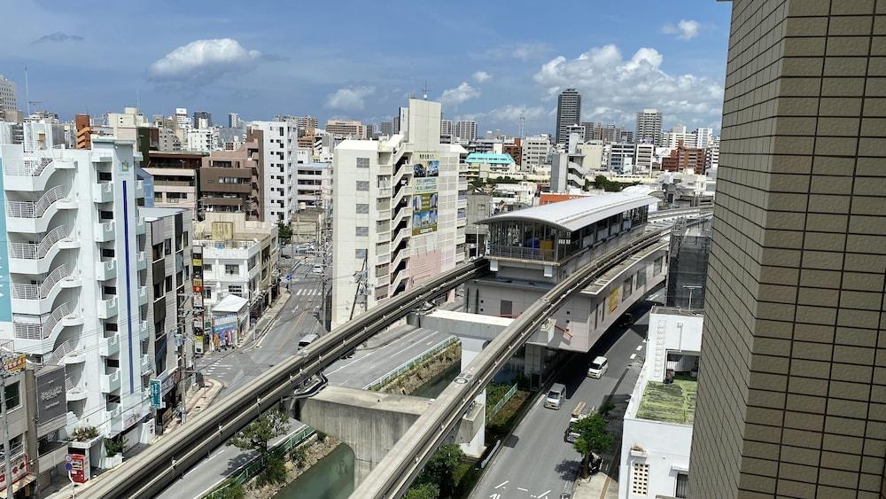 Toyoko Inn Okinawa Naha Kokusai-Dori Miebashi-Eki Esterno foto