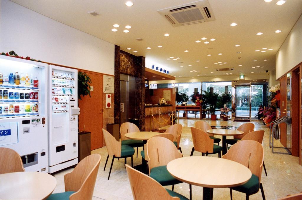 Toyoko Inn Okinawa Naha Kokusai-Dori Miebashi-Eki Esterno foto