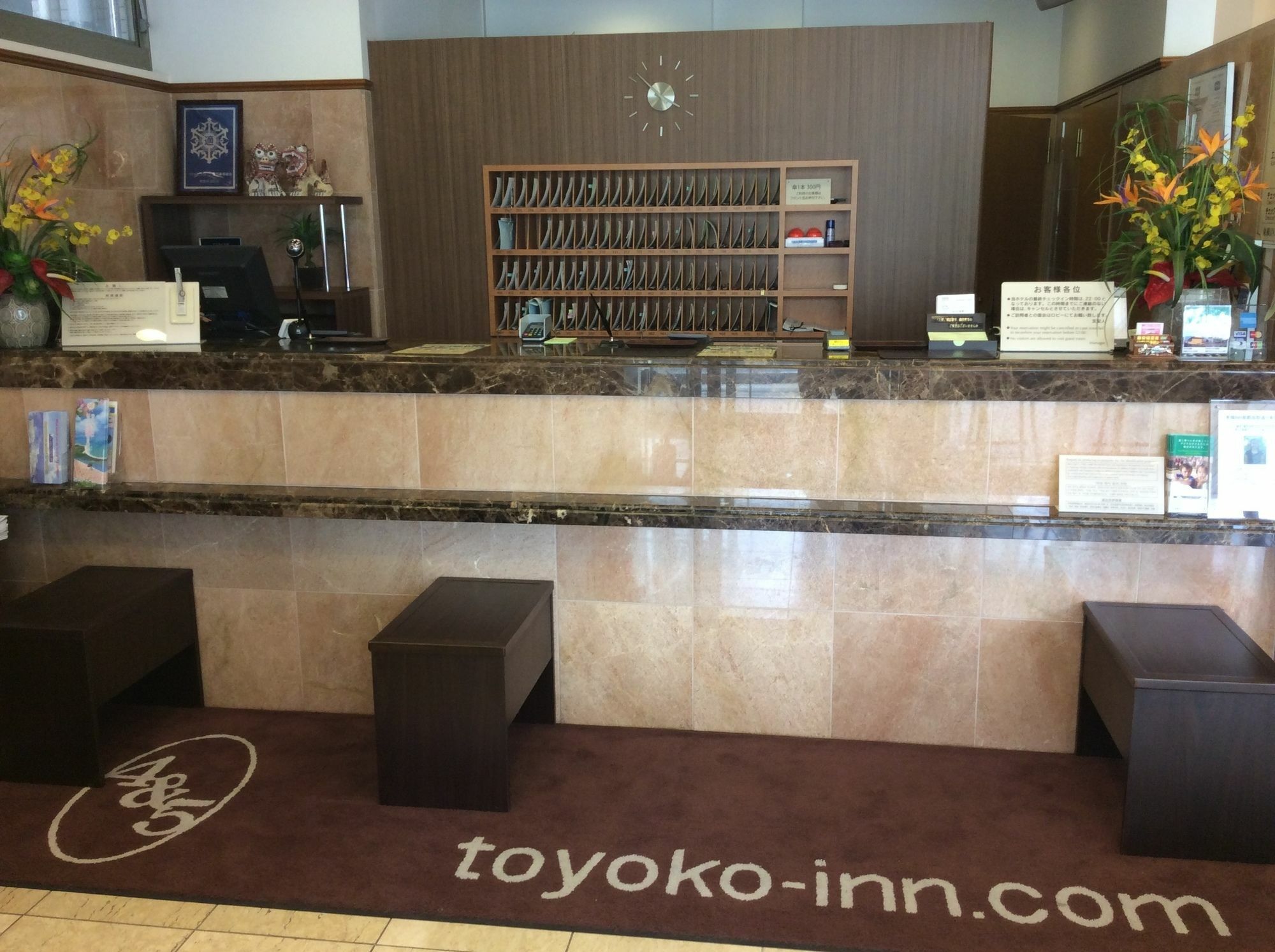 Toyoko Inn Okinawa Naha Kokusai-Dori Miebashi-Eki Esterno foto