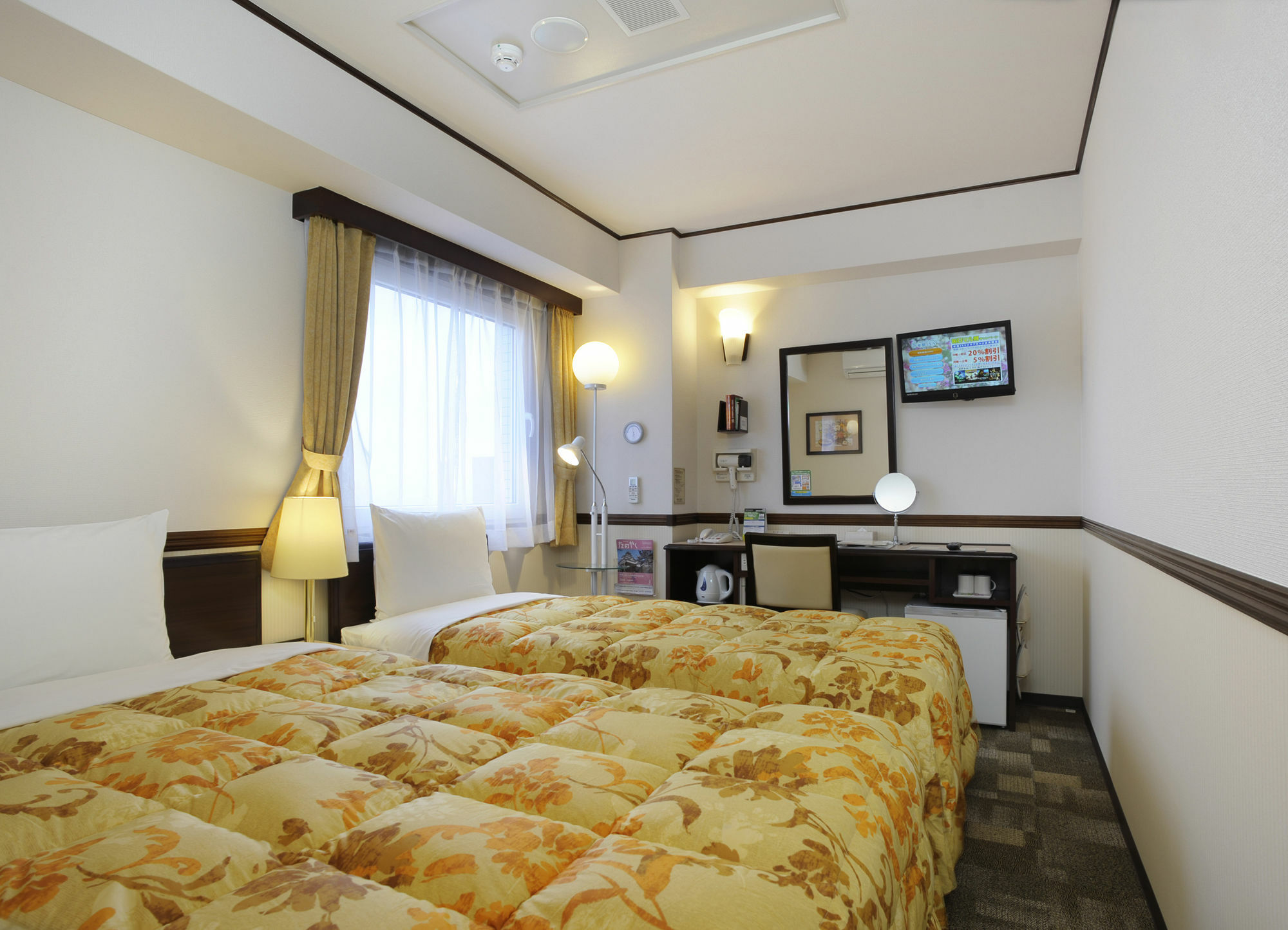 Toyoko Inn Okinawa Naha Kokusai-Dori Miebashi-Eki Esterno foto